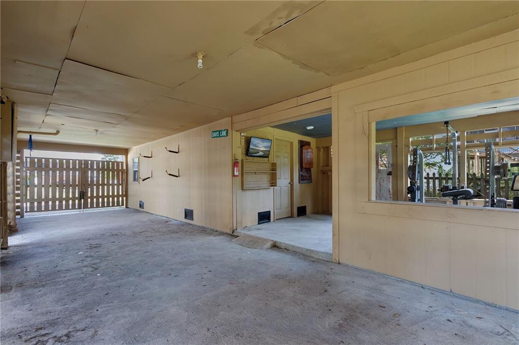 3113 BAYOU VIEW Place