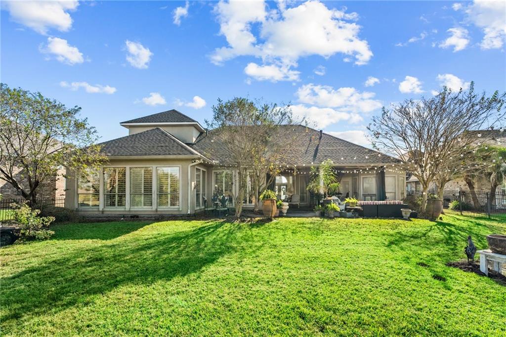 241 E AUGUSTA Lane