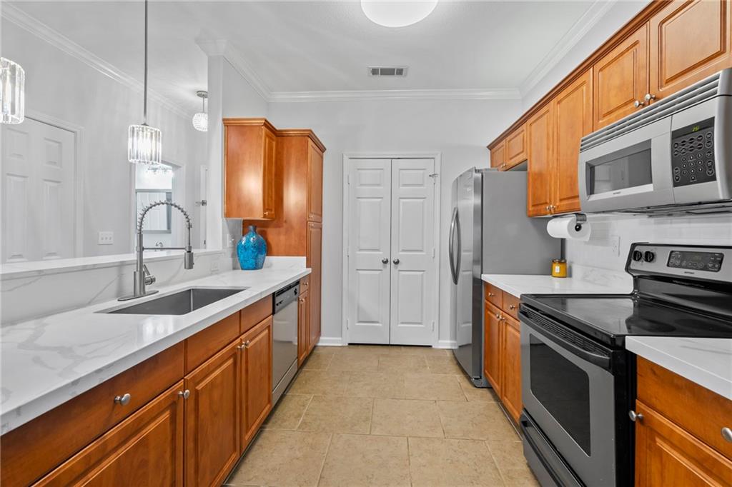 350 EMERALD FOREST Boulevard 27108