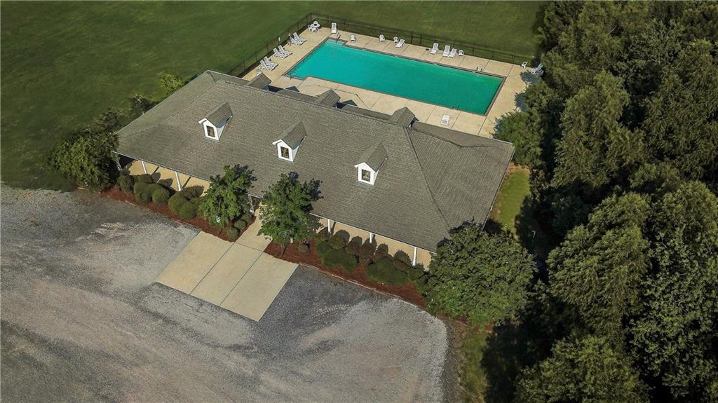 2049 WHITE DOVE Drive