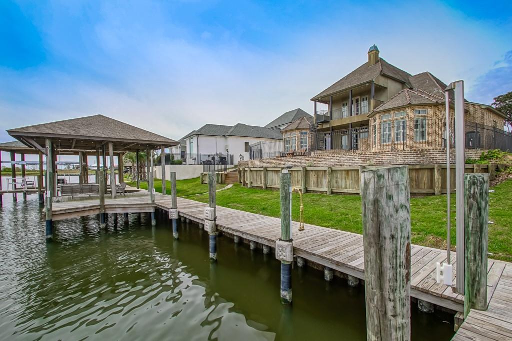 1258 CUTTER Cove