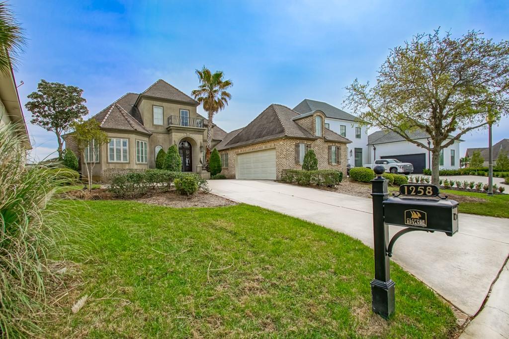 1258 CUTTER Cove