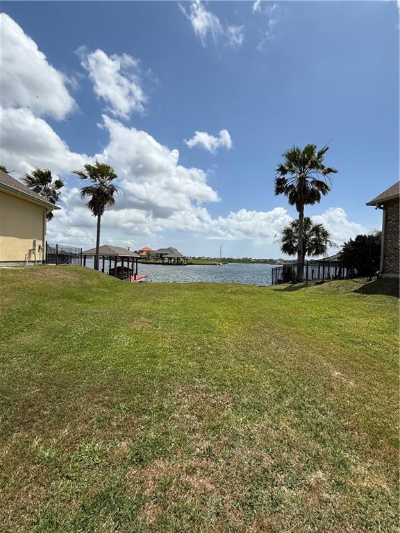 1512 ROYAL PALM Drive