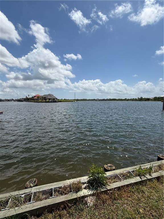 1512 ROYAL PALM Drive
