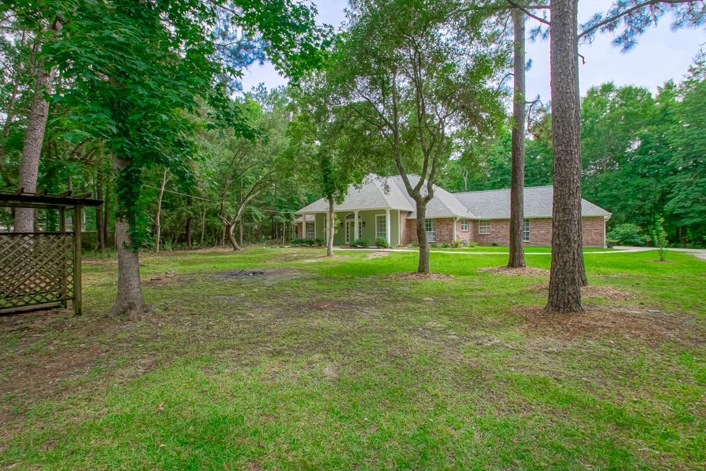 105 LEAF Circle
