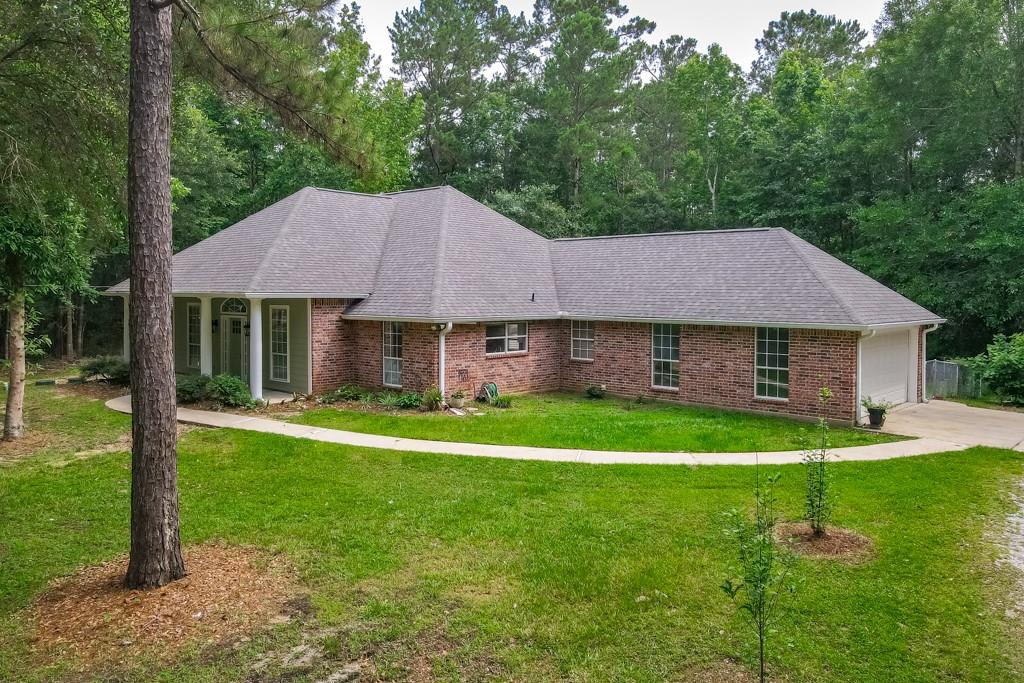 105 LEAF Circle