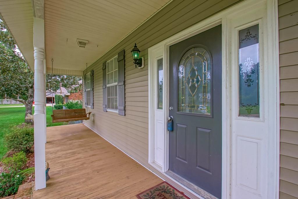 42773 ROBINWOOD Drive