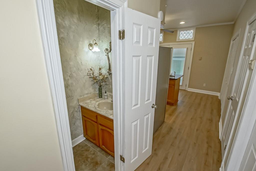 42773 ROBINWOOD Drive