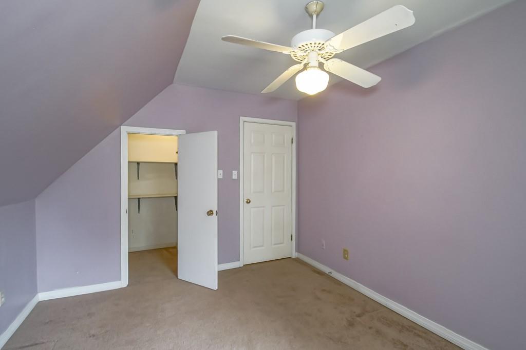 42773 ROBINWOOD Drive