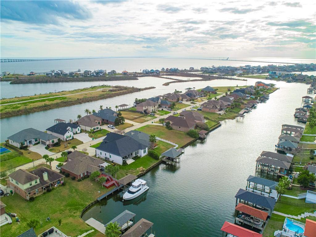 1512 REGATTA Cove