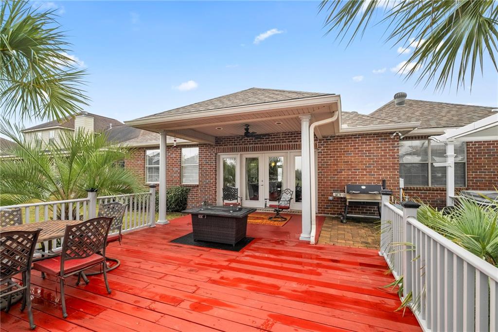 1512 REGATTA Cove