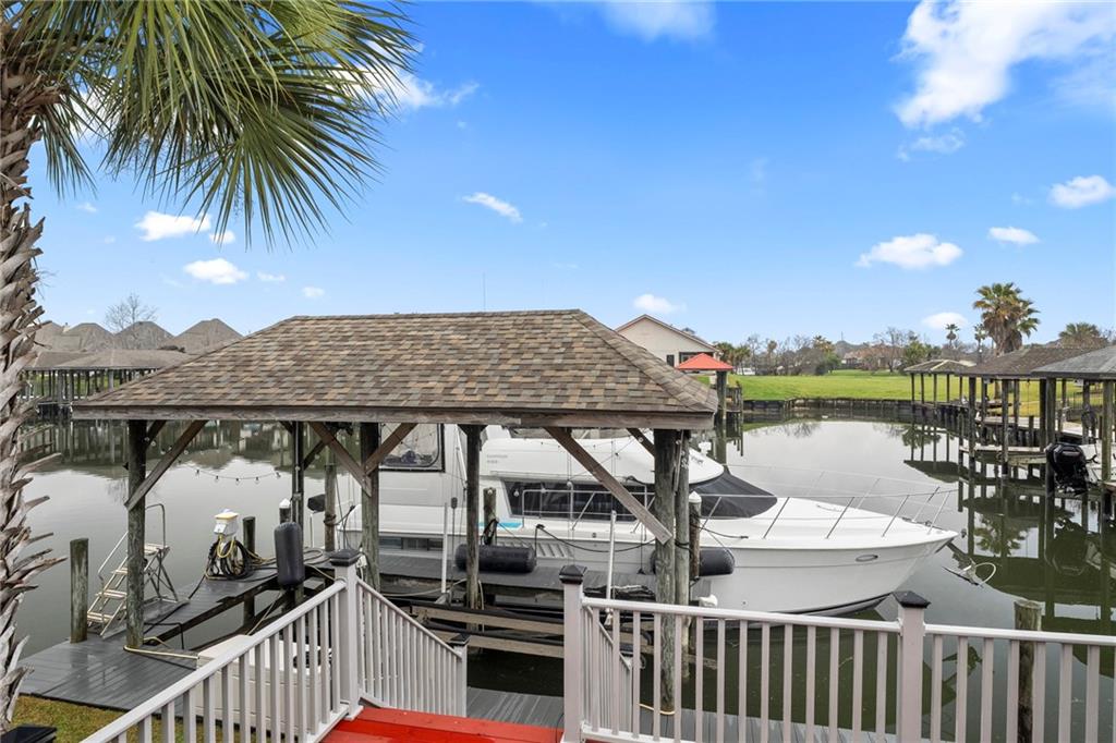 1512 REGATTA Cove