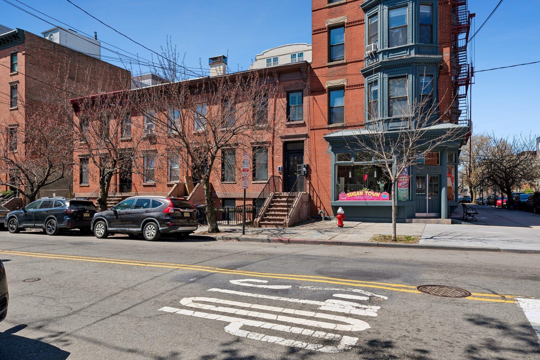 435 JERSEY AVE Unit: 1