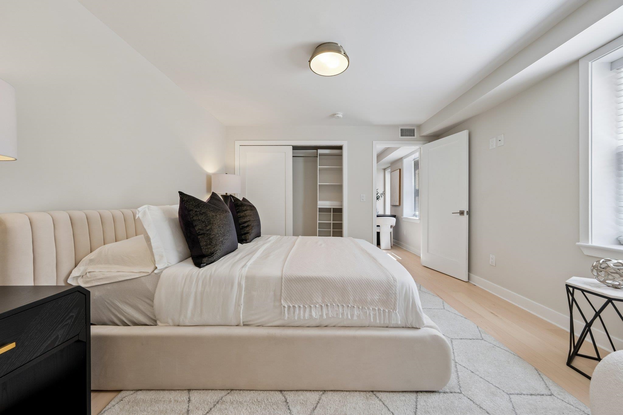 435 JERSEY AVE Unit: 1
