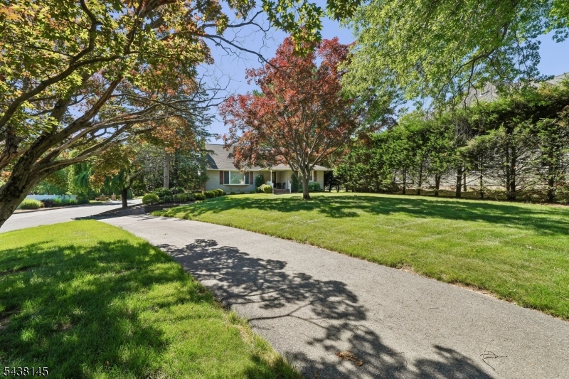 830 Raritan Rd
