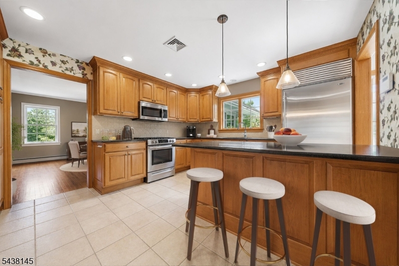 830 Raritan Rd