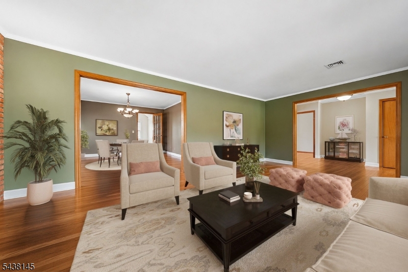 830 Raritan Rd