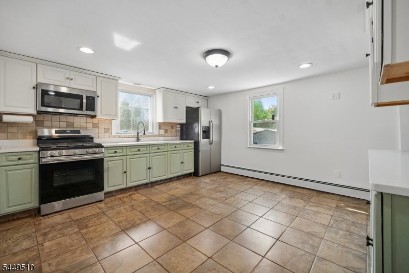 55 Hamilton Ave