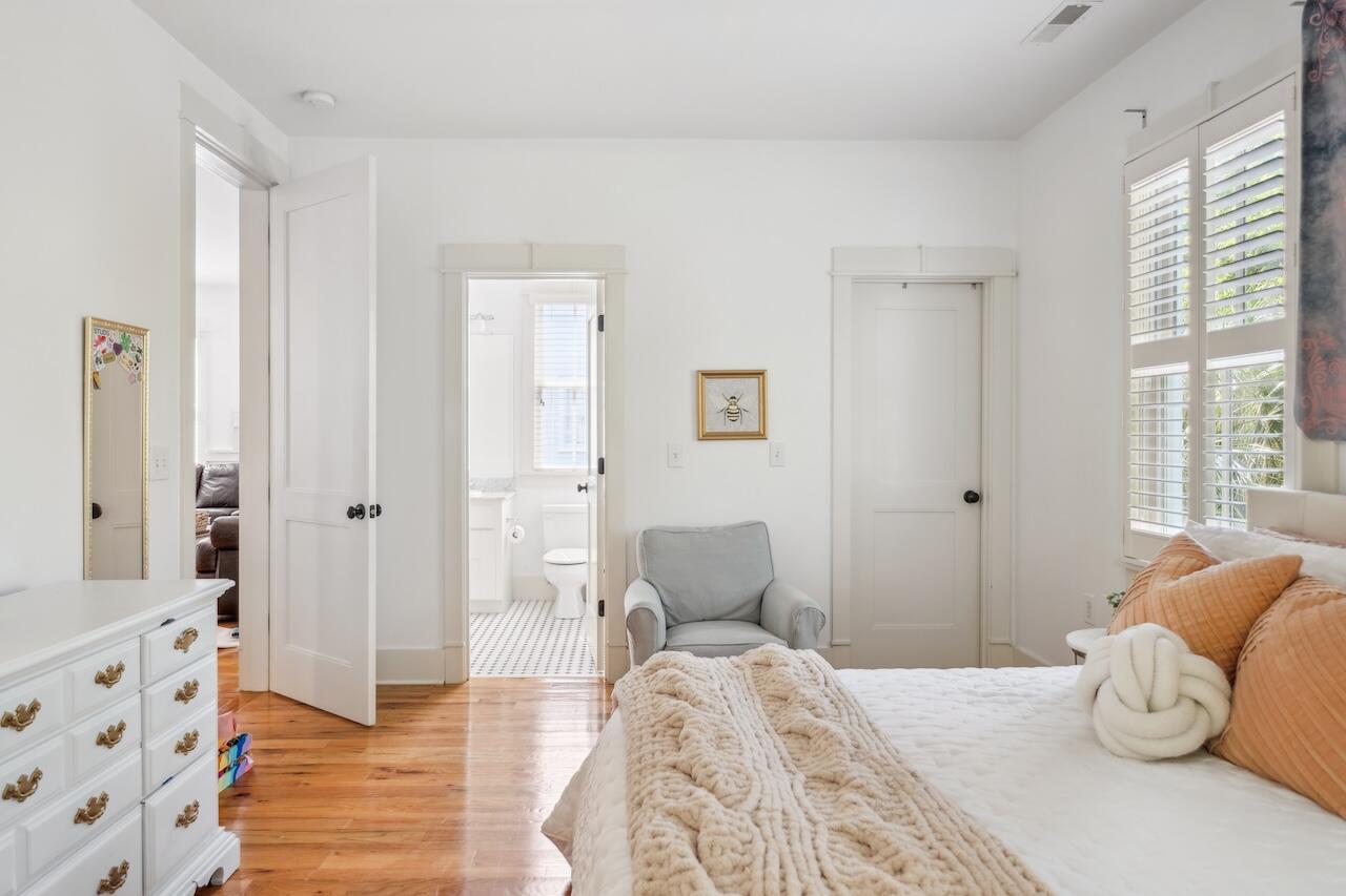 22 Frogmore Road