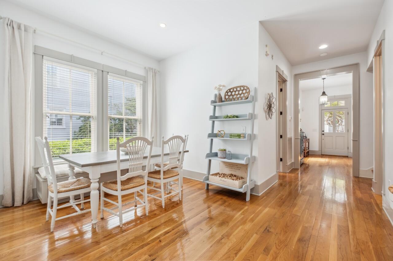 22 Frogmore Road