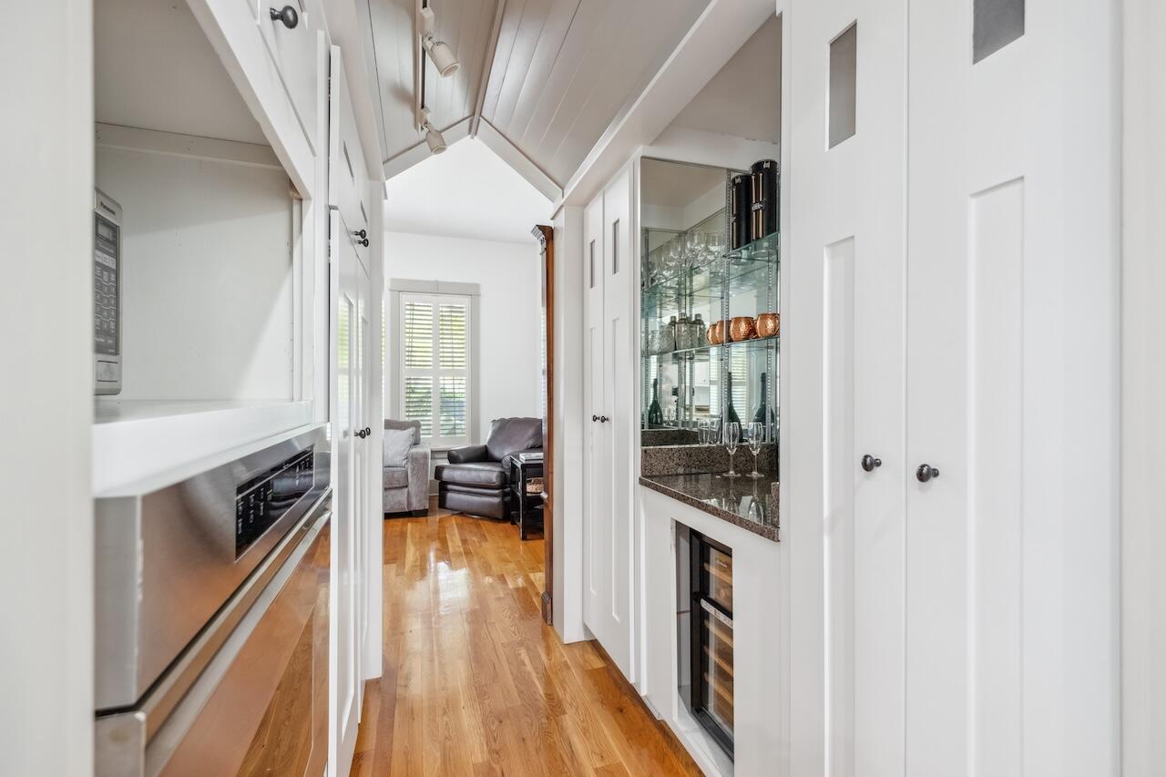 22 Frogmore Road