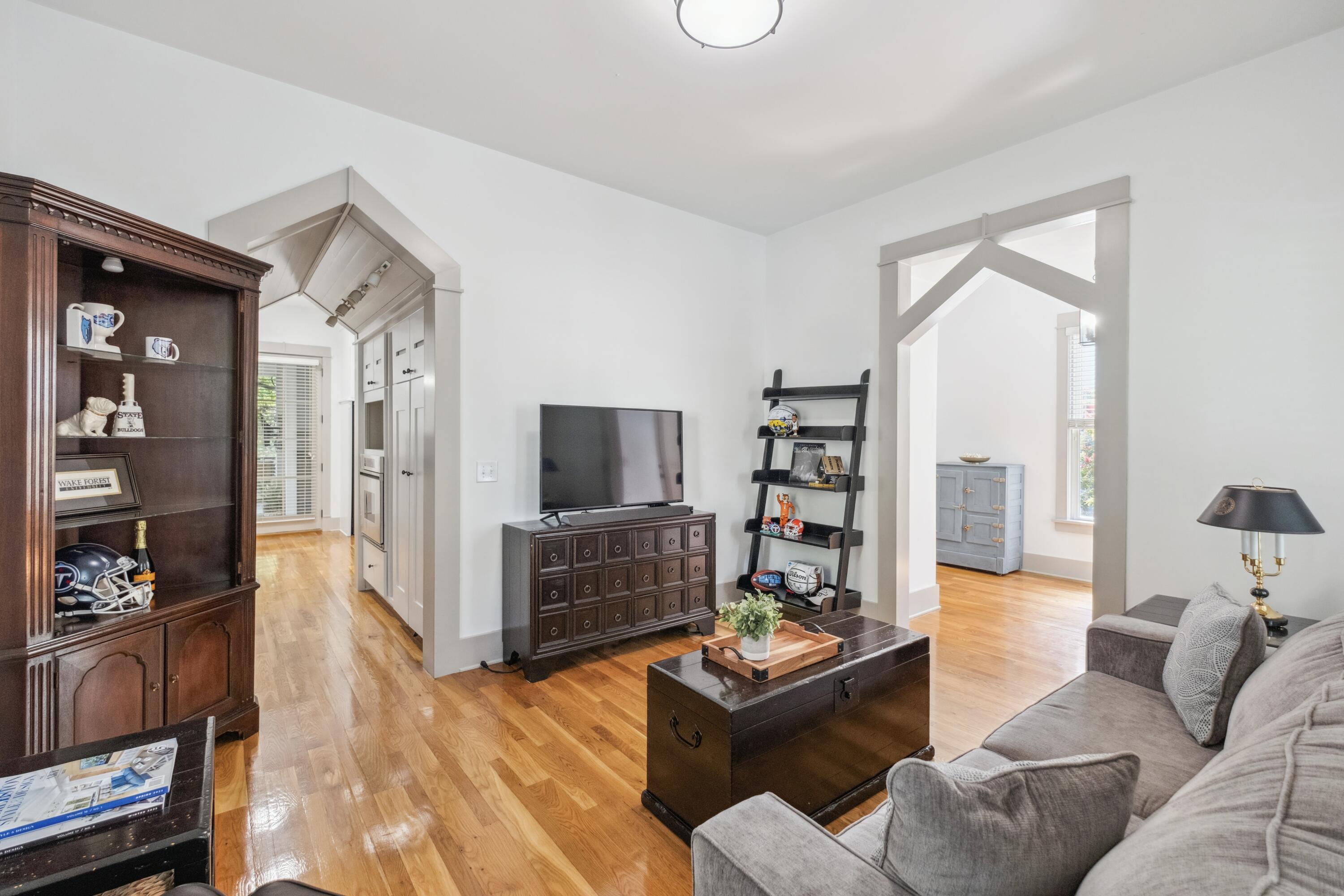 22 Frogmore Road
