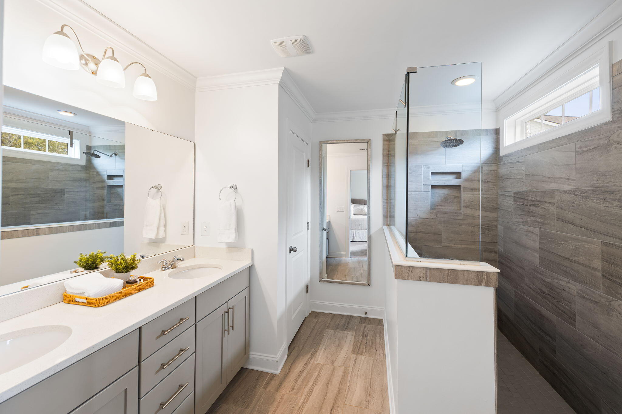 2110 Oyster Reef Lane