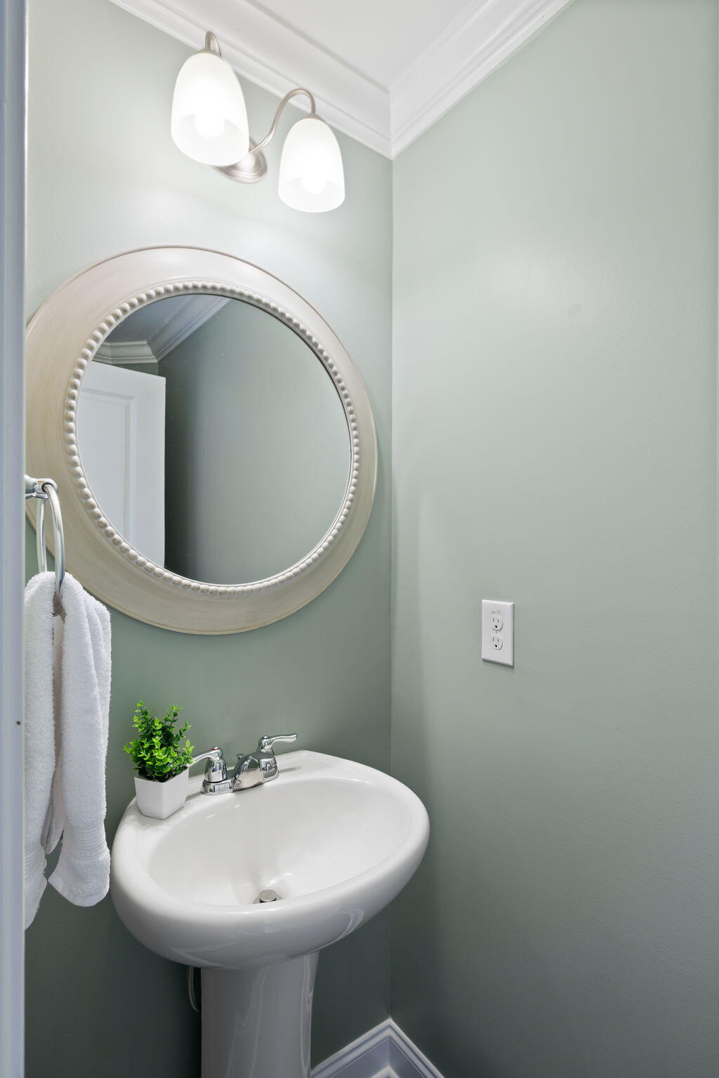 2110 Oyster Reef Lane