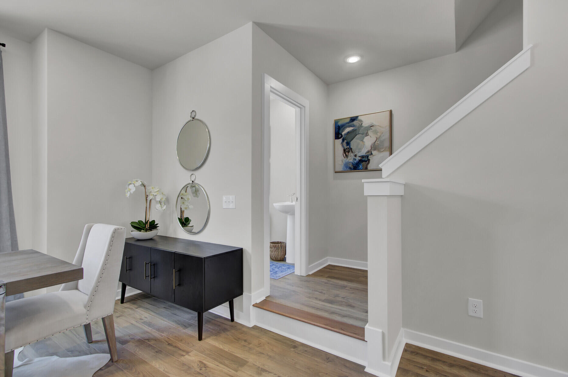 469 Caledon Court