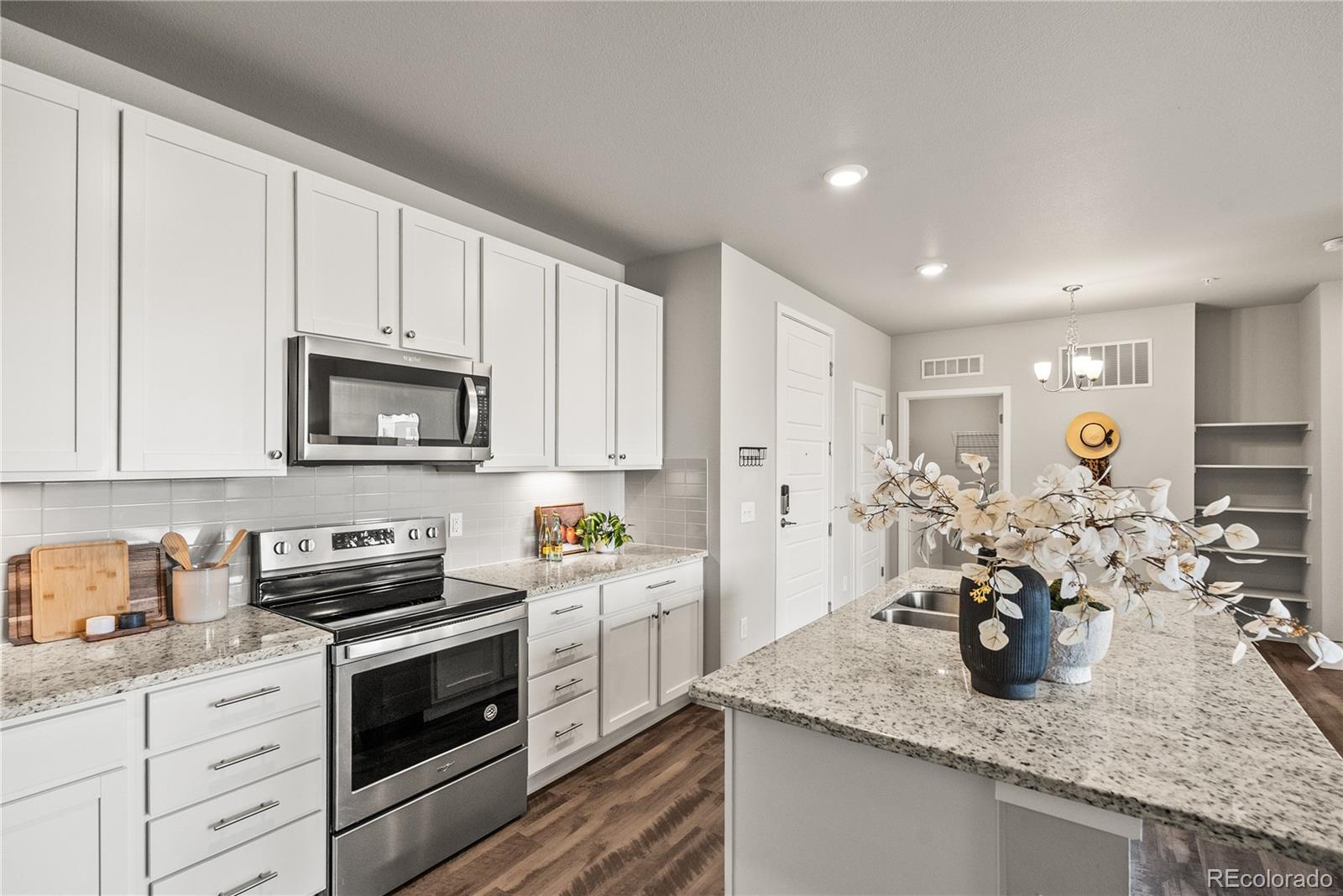 9287 Twenty Mile Road Unit: 306