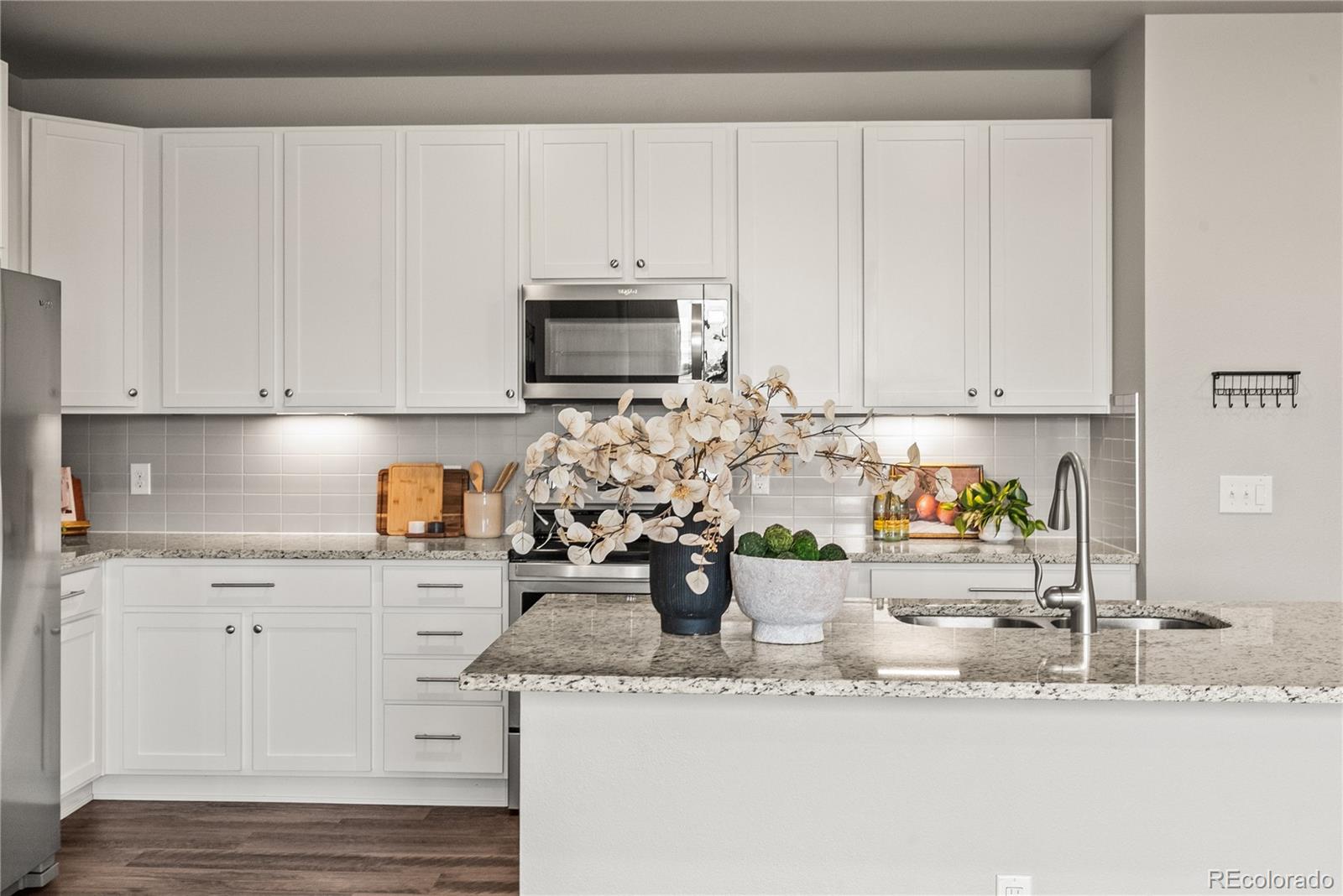9287 Twenty Mile Road Unit: 306