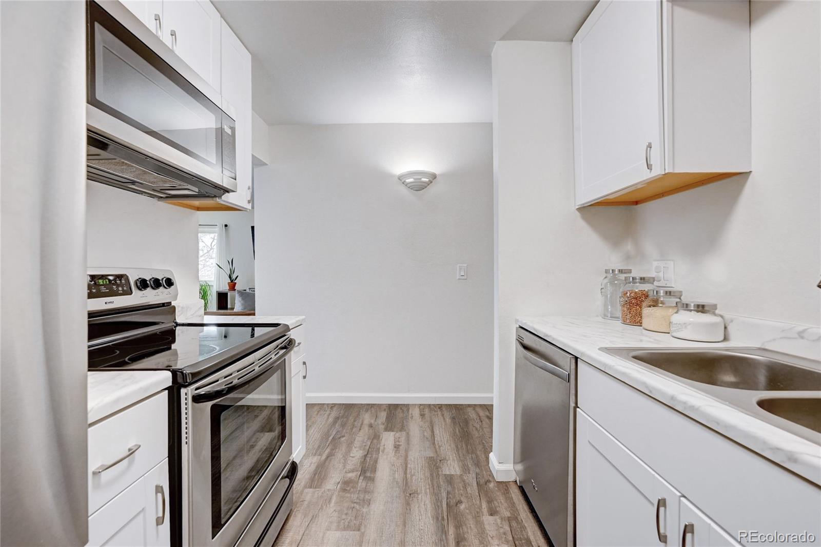5995 W Hampden Avenue Unit: D22