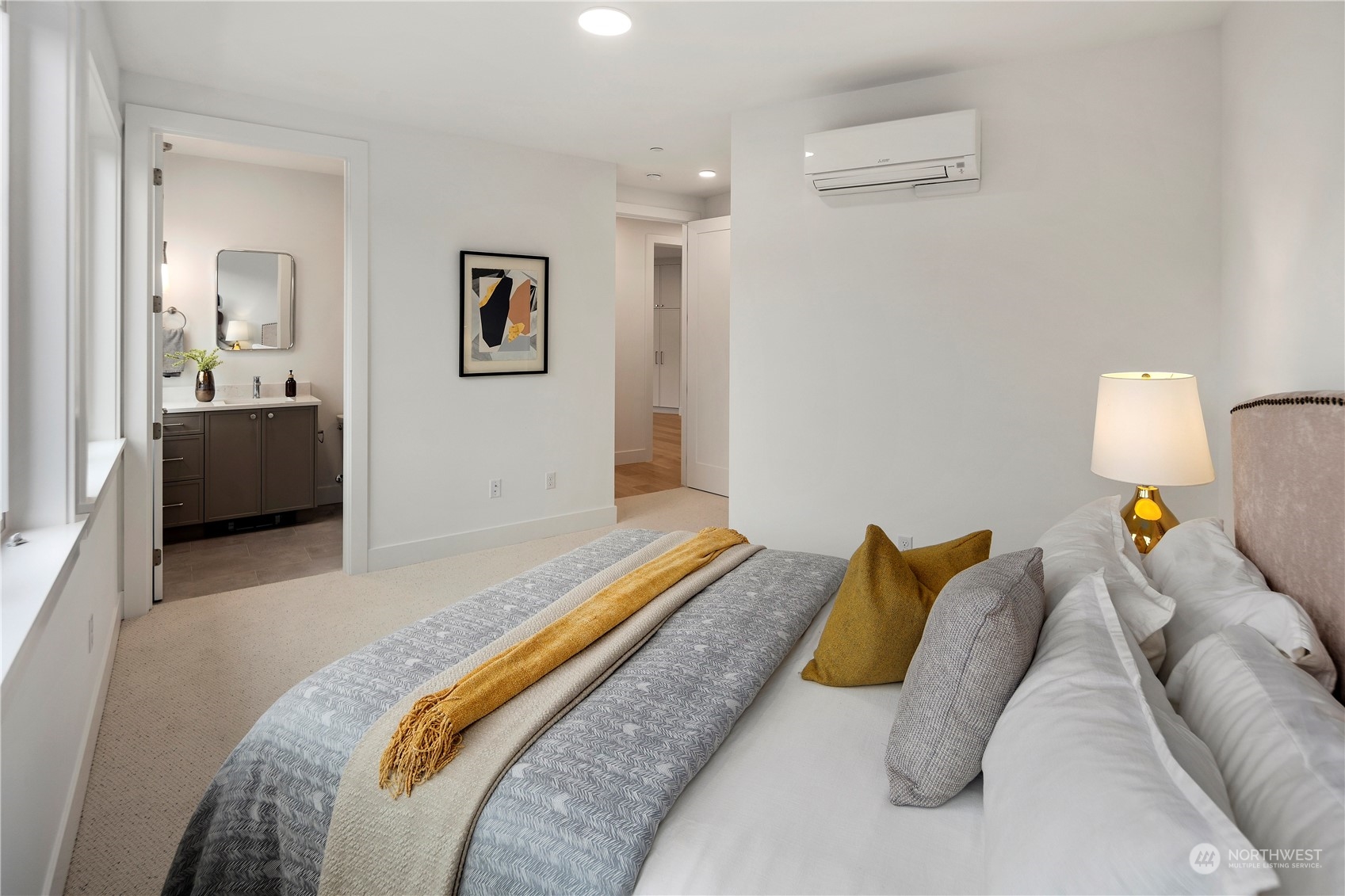 317 5th Avenue Unit: PH304