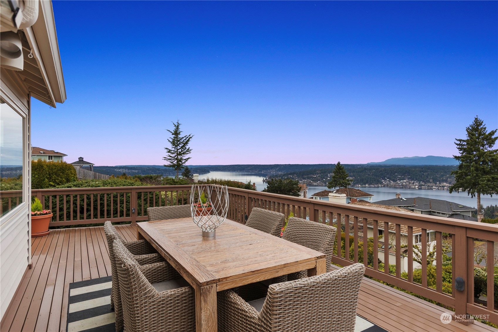 4610 176th Avenue SE