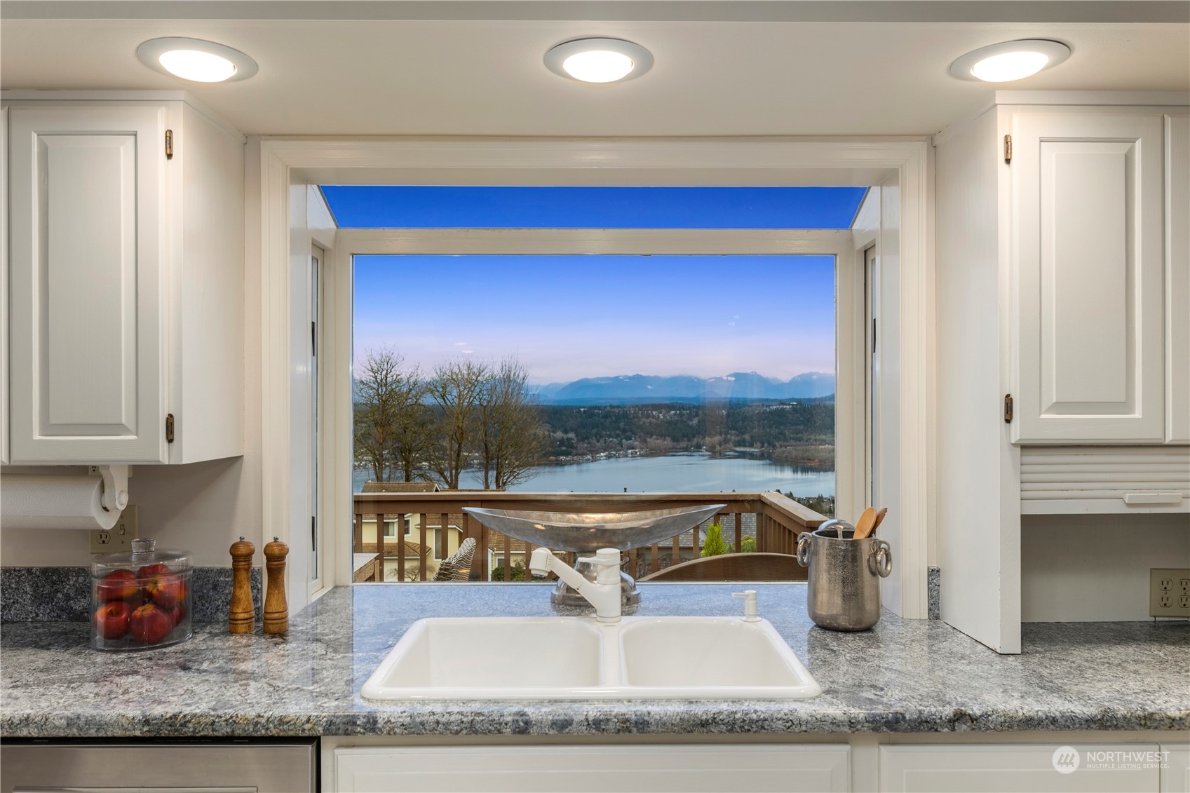 4610 176th Avenue SE