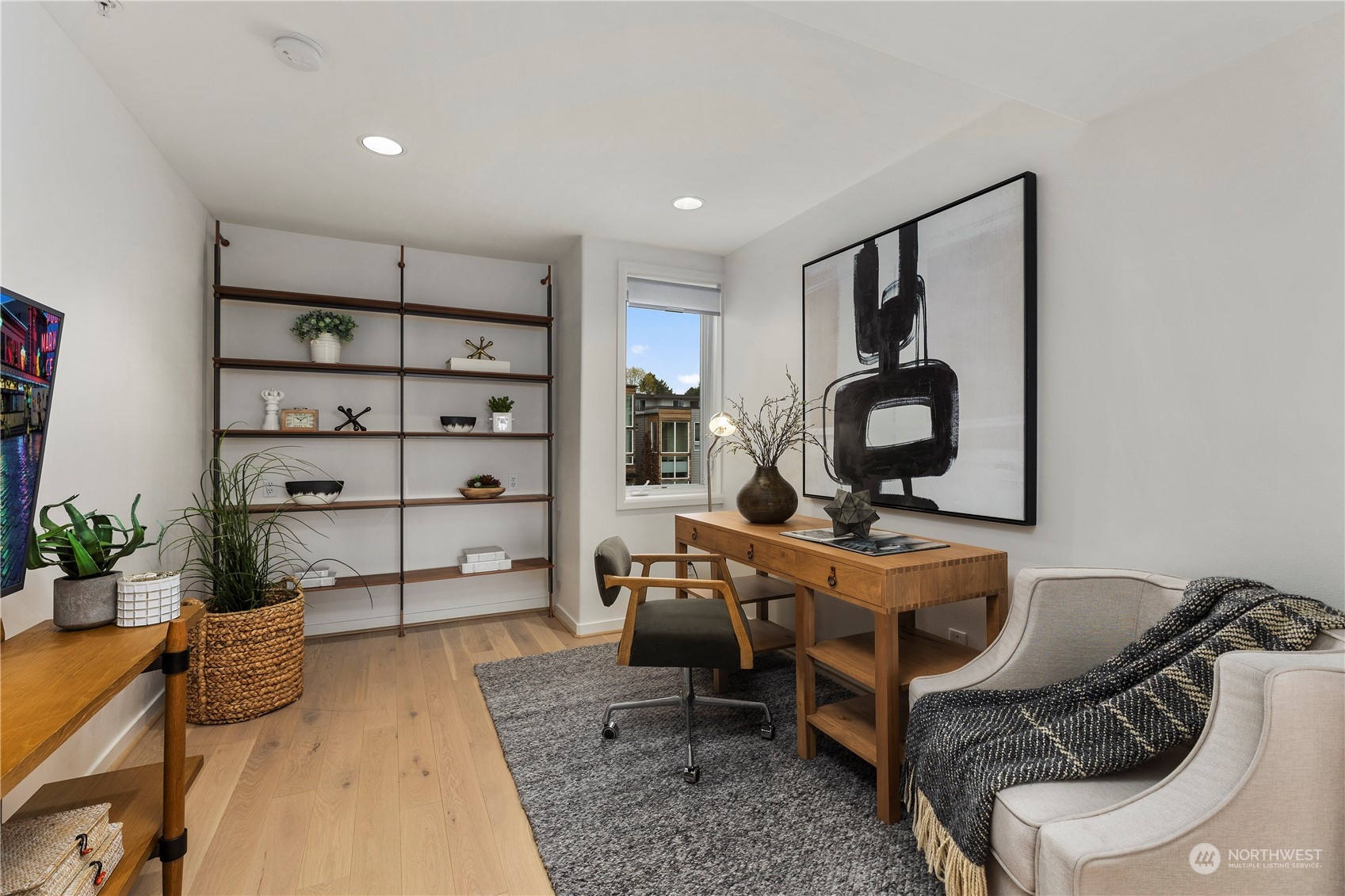 225 4th Avenue Unit: A409