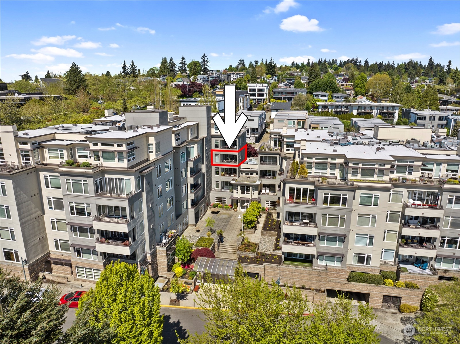 225 4th Avenue Unit: A409