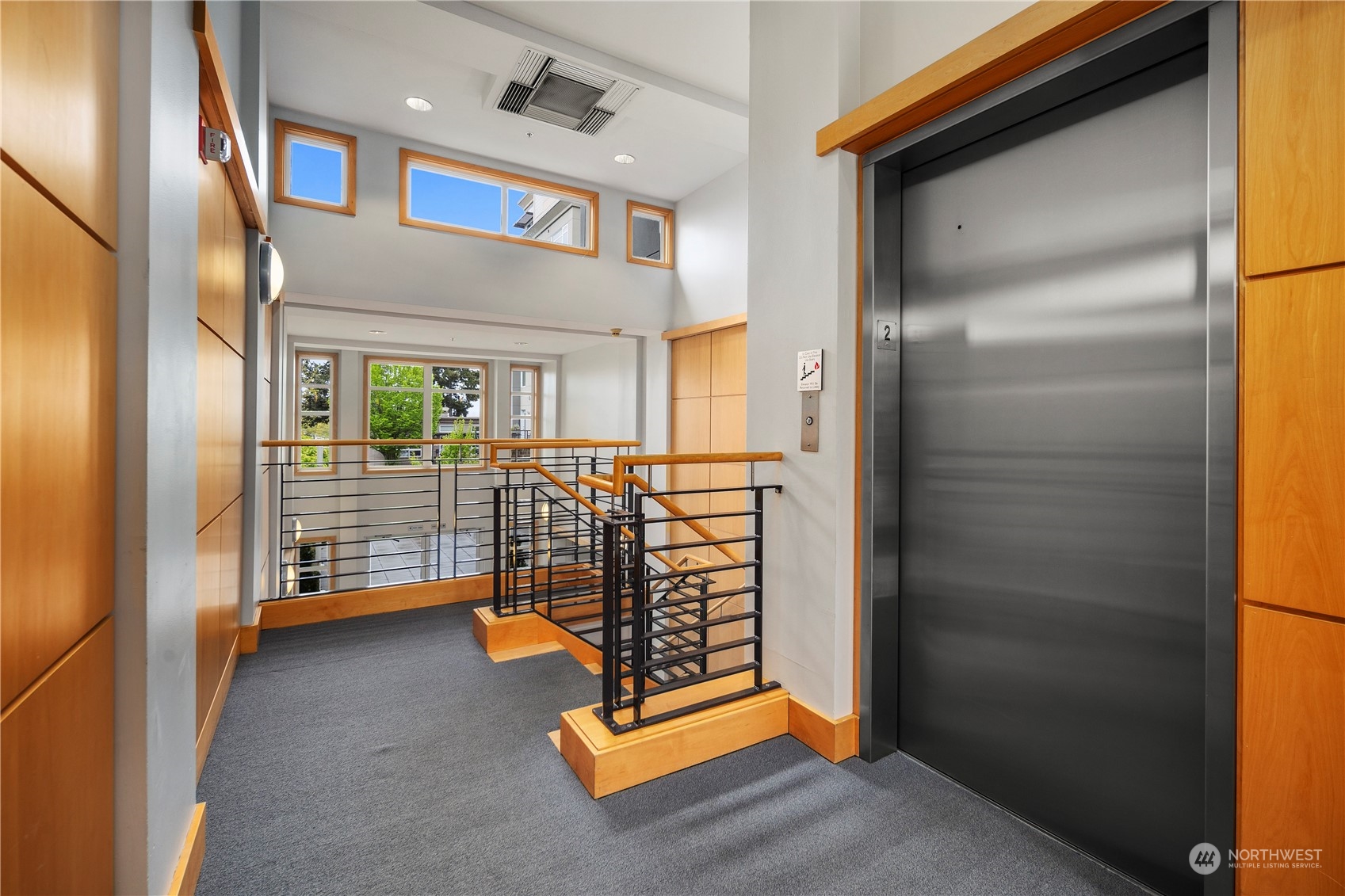 225 4th Avenue Unit: A409