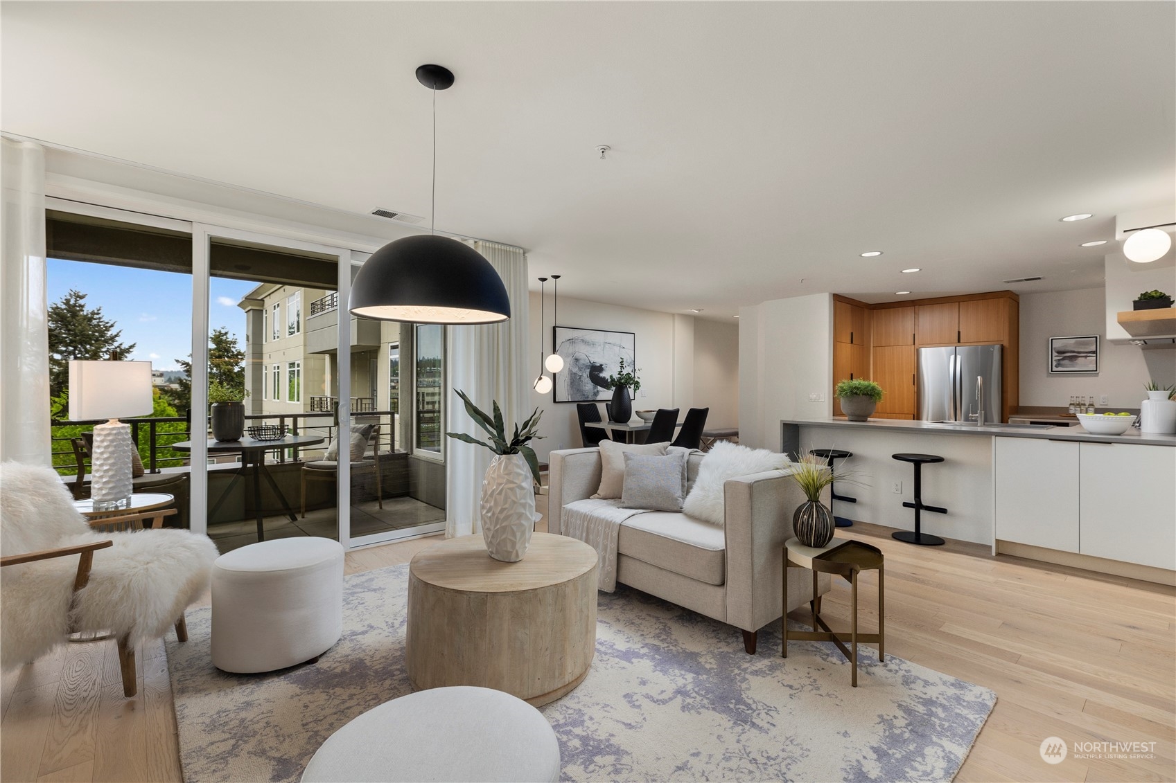 225 4th Avenue Unit: A409