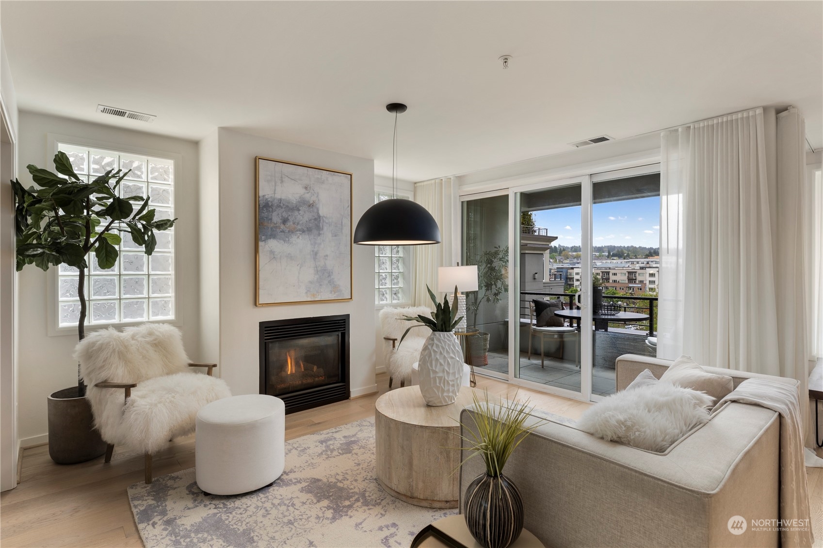 225 4th Avenue Unit: A409