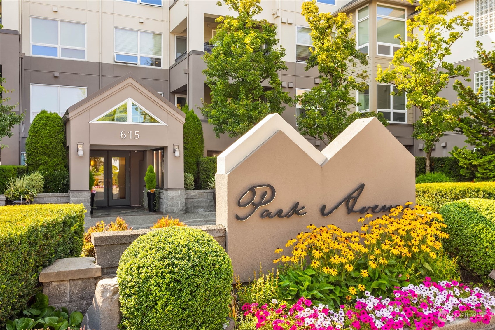 615 6th Street Unit: 304