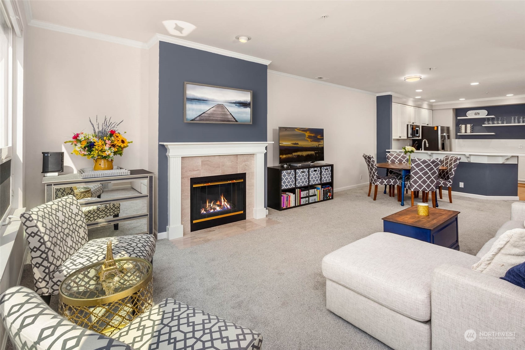 615 6th Street Unit: 304