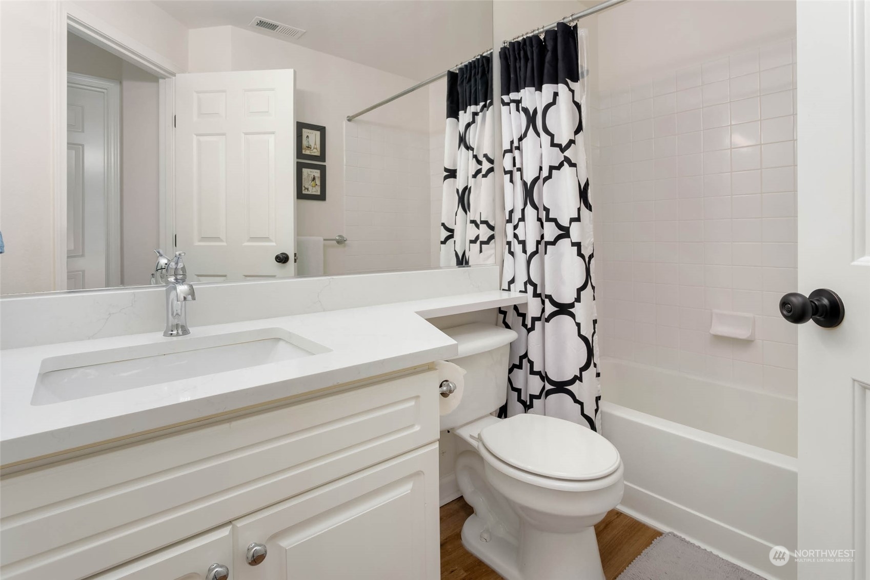 615 6th Street Unit: 304