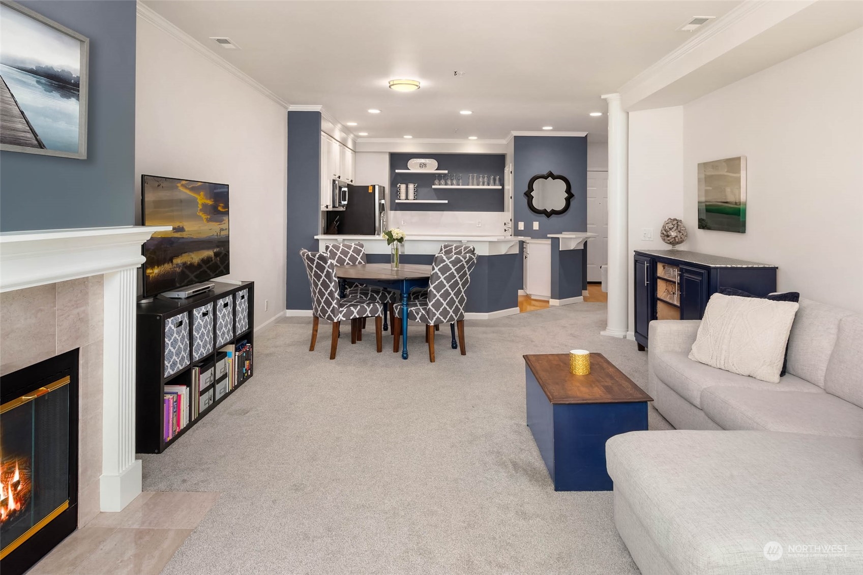 615 6th Street Unit: 304