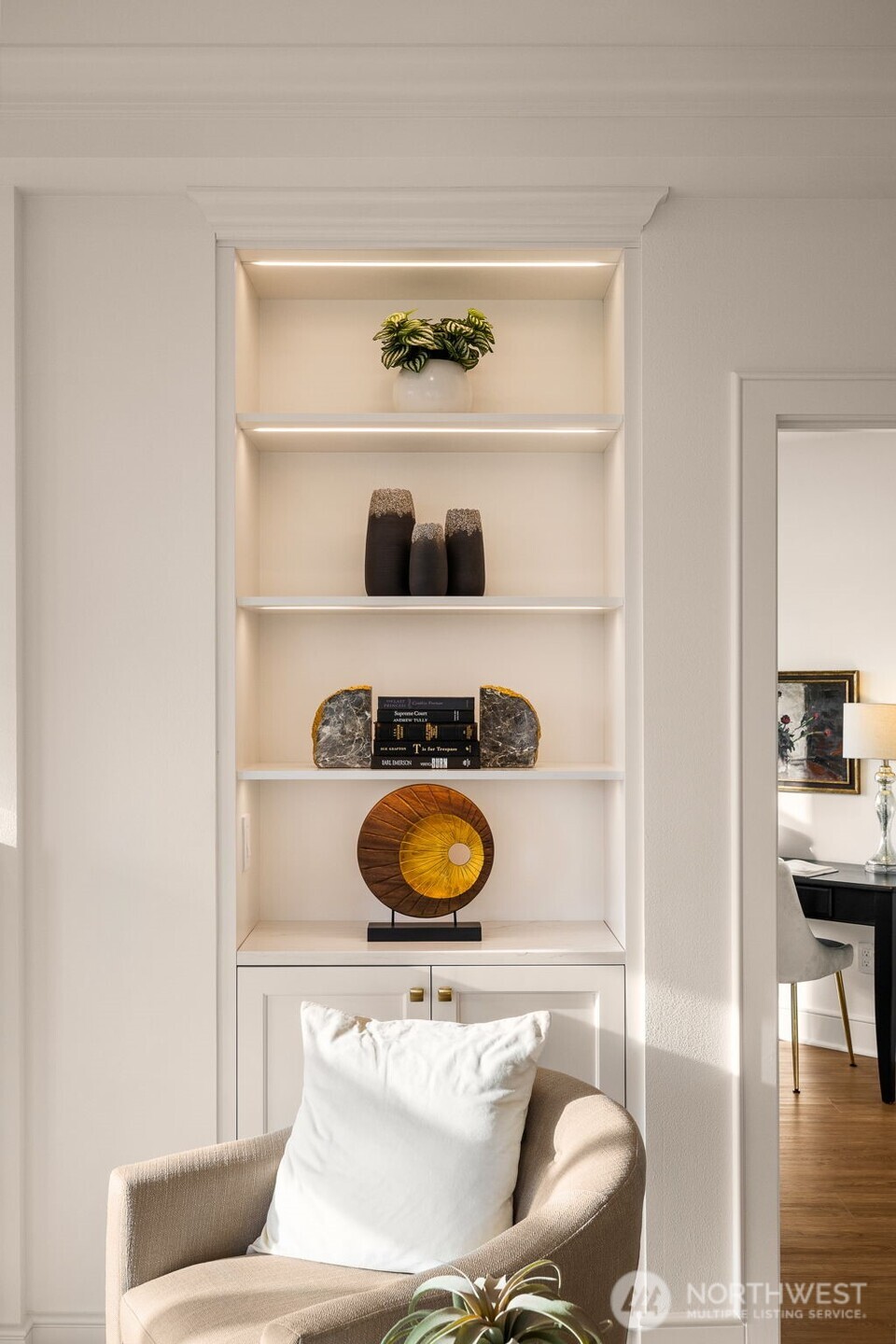 210 Market Street Unit: 303