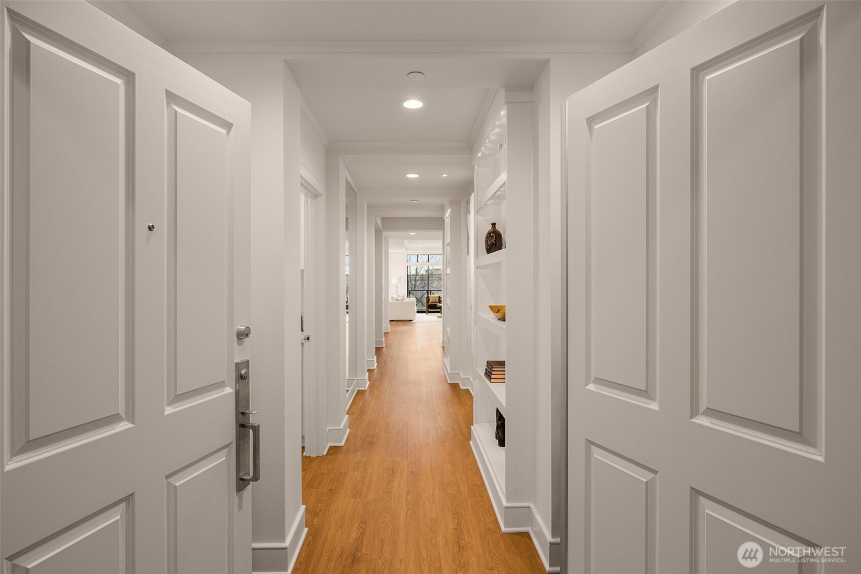 210 Market Street Unit: 303