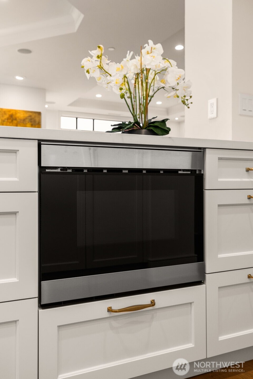 210 Market Street Unit: 303