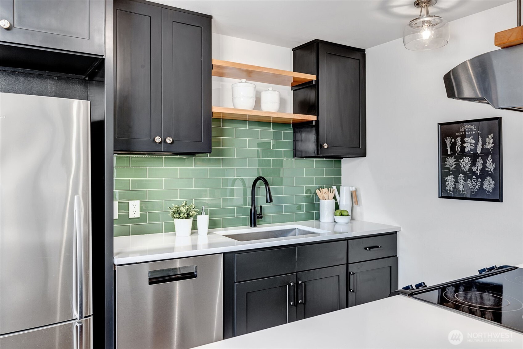 500 W Olympic Place Unit: 101