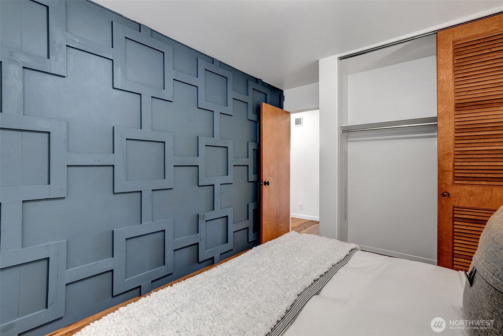 500 W Olympic Place Unit: 101