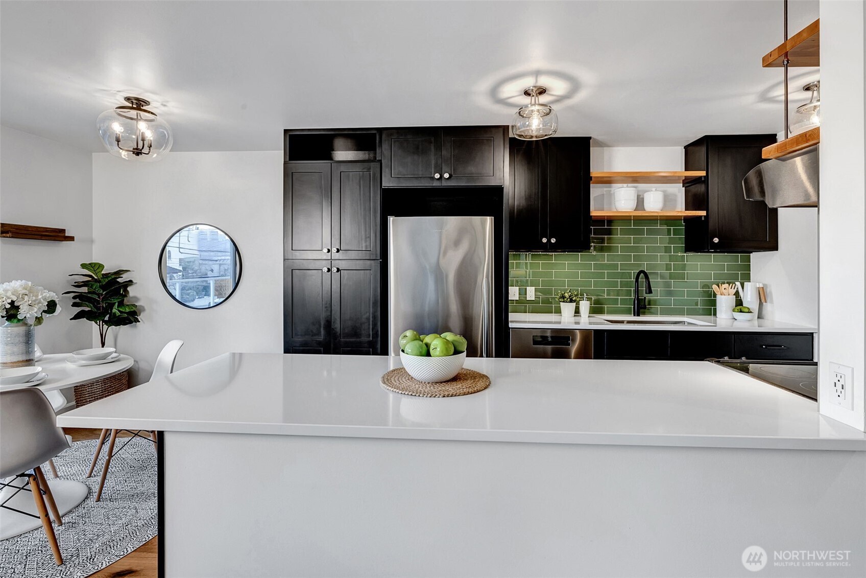 500 W Olympic Place Unit: 101